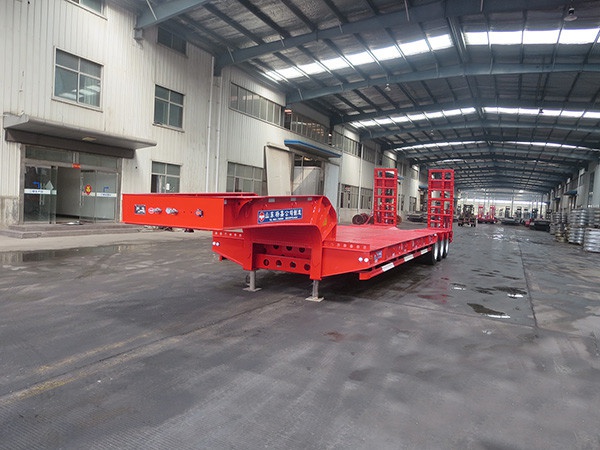 LHL9371TDP type low flatbed semi-trailer